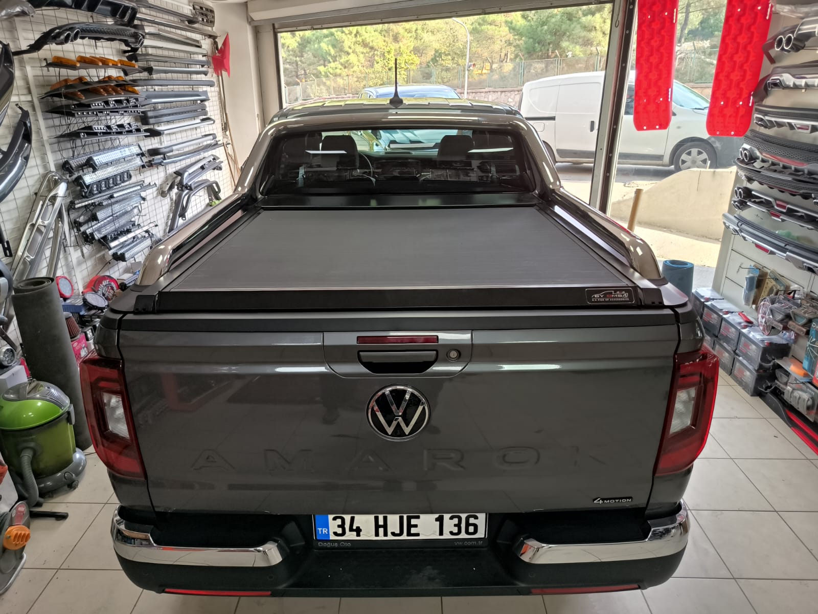 Yeni Amarok Sürgülü Kasa Kapağı